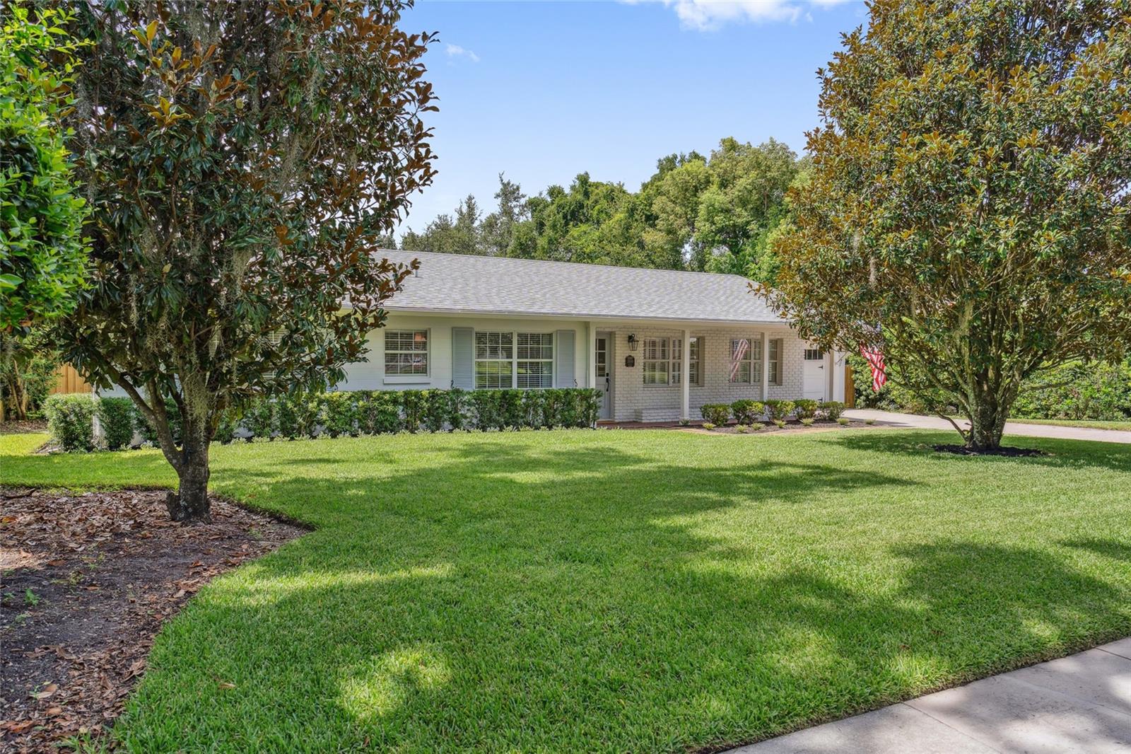 1500 MIZELL AVENUE