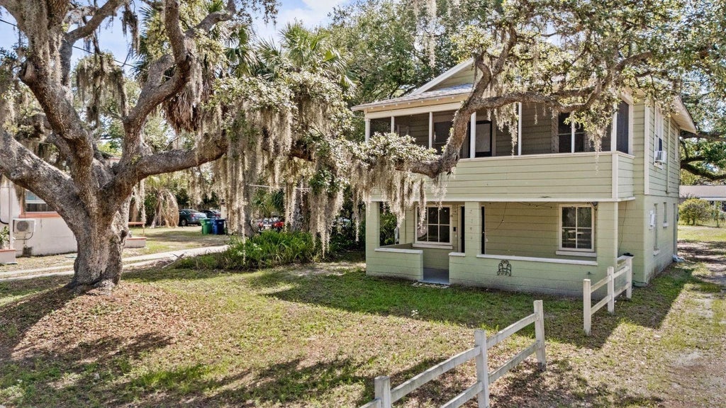 Photo of 5914 N Ola Avenue, Tampa, FL 33604 (MLS # TB8552759)