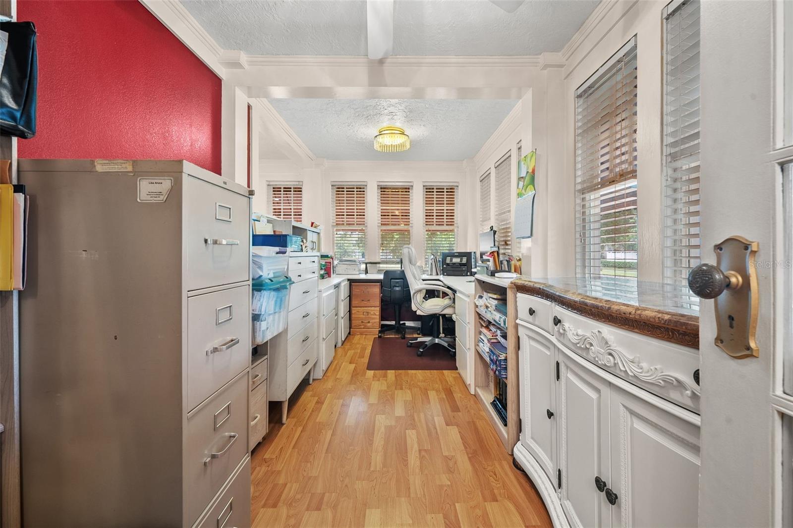 1501 28TH AVENUE N