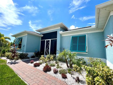 A home in PORT CHARLOTTE