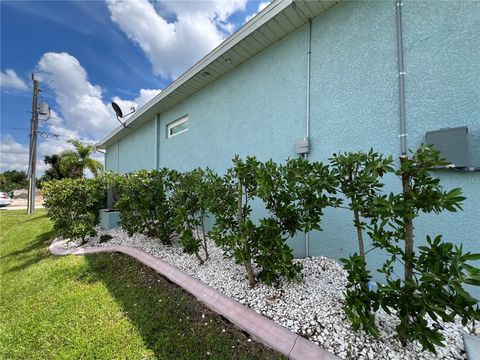 A home in PORT CHARLOTTE