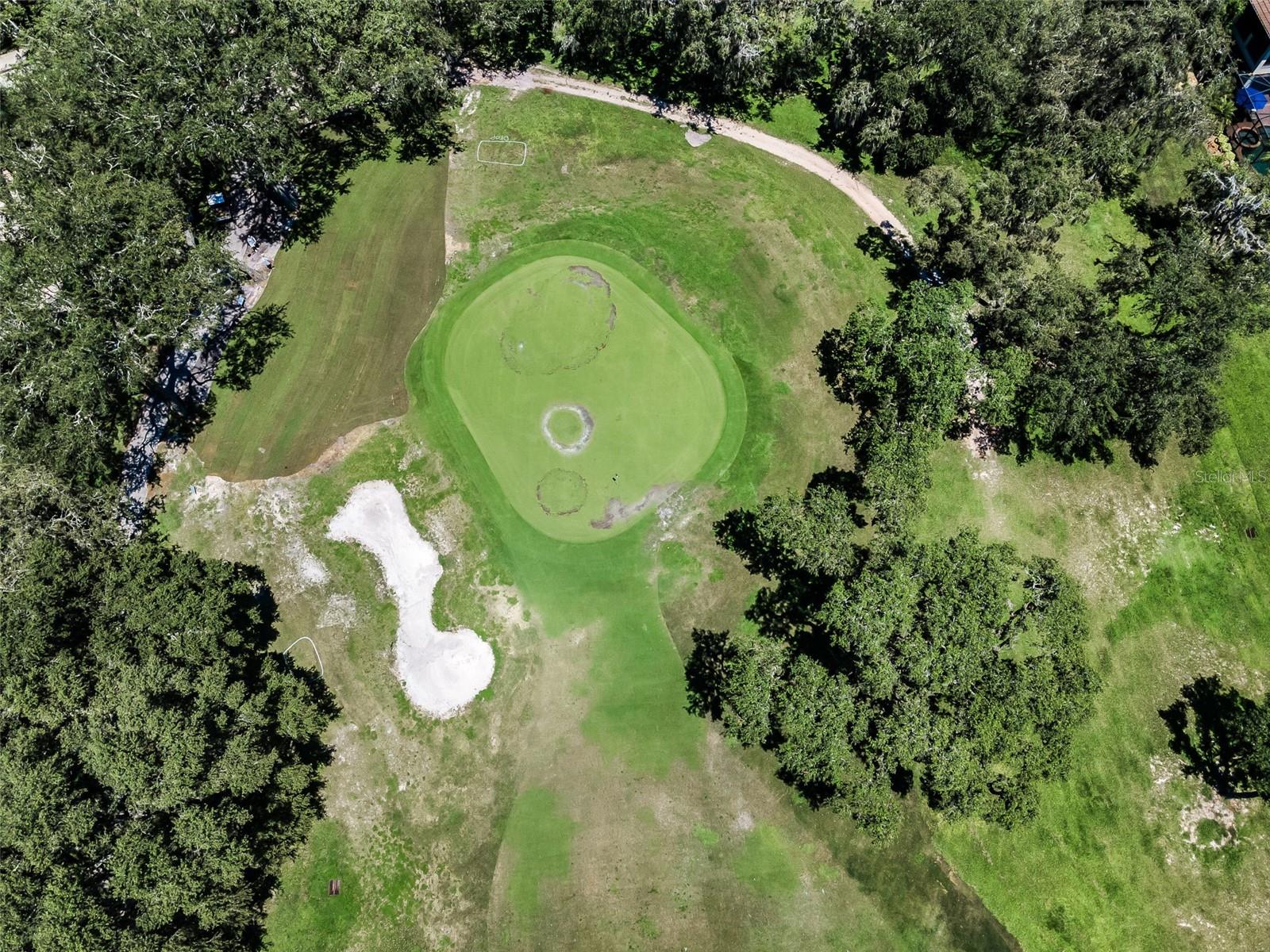 CHAMPIONS CLUB - Residential