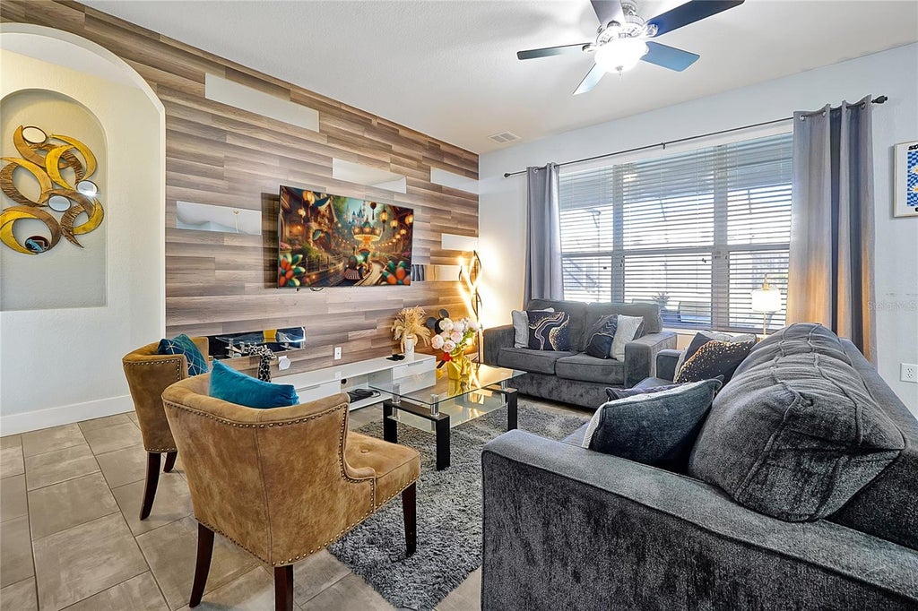 Photo of 2624 Bowring Street, Kissimmee, FL 34747 (MLS # O6451359)