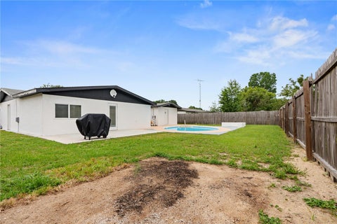 Tiny photo for 14350 SW 39th Court Road, Ocala, FL 34473 (MLS # OM725591)