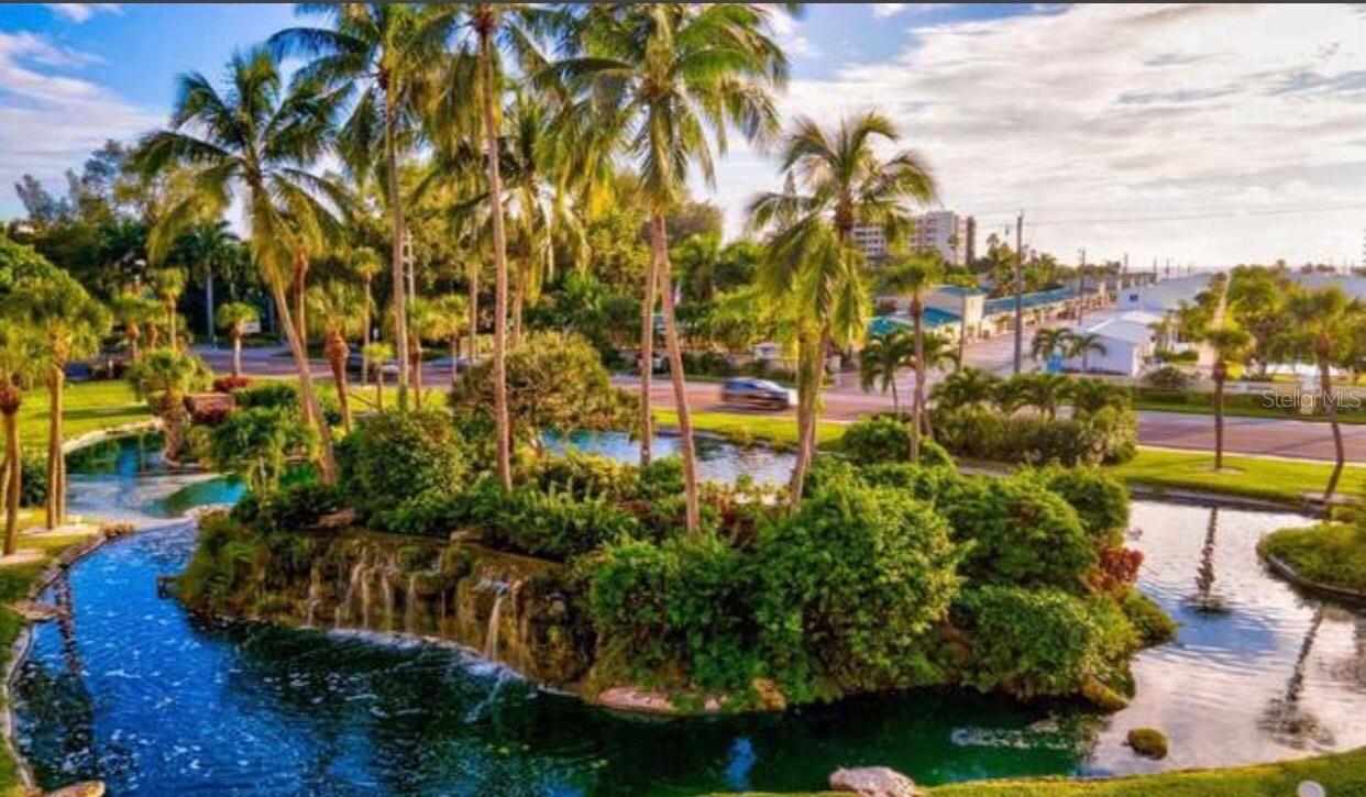 HARBOR TOWERS Y & R - Residential