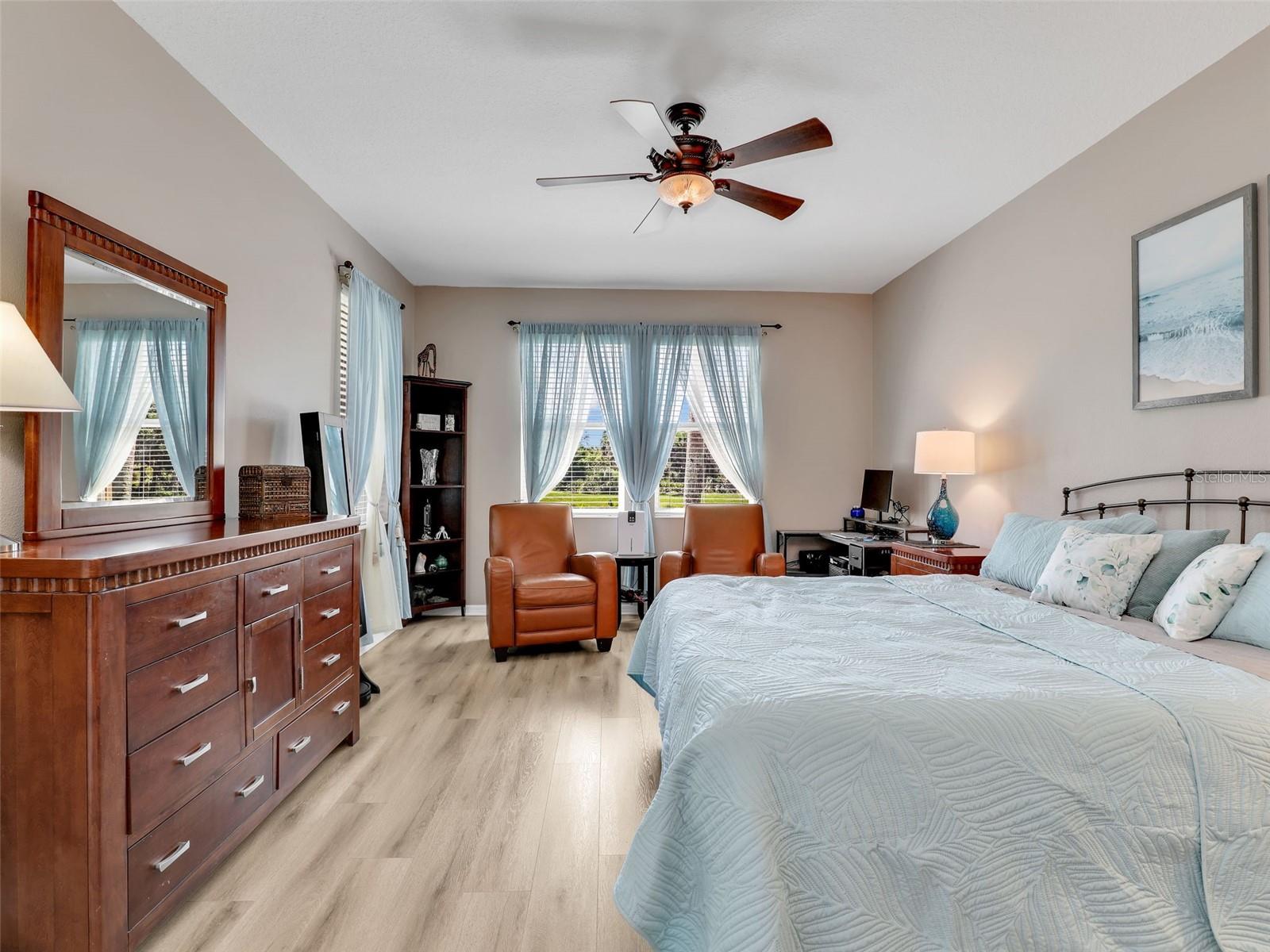 VENTURA VILLAGE - Residential