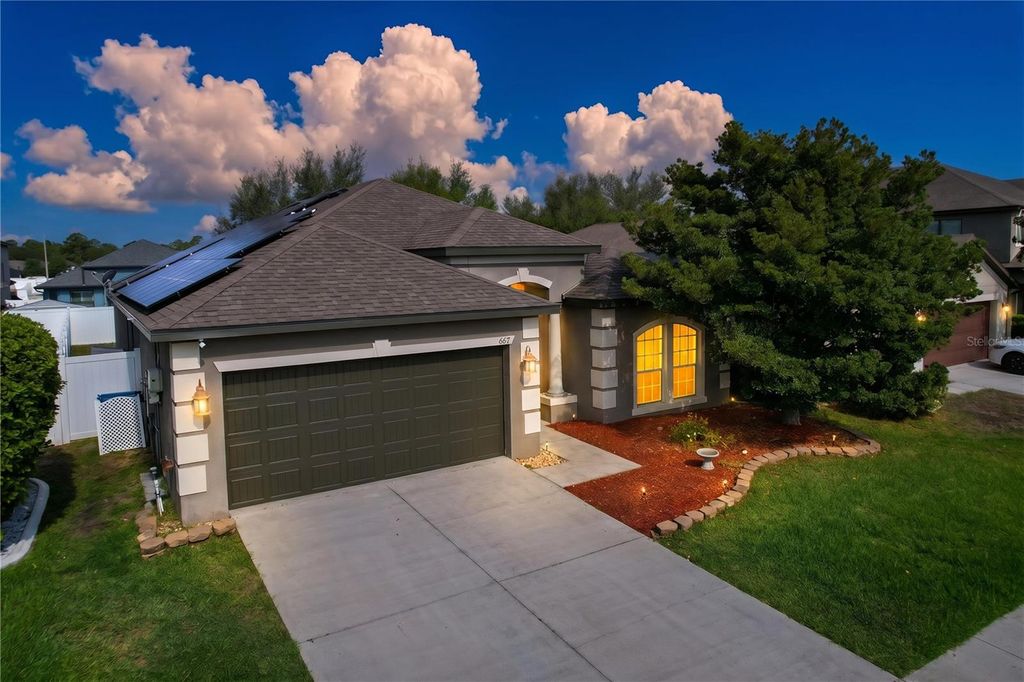 Photo of 667 Hartford Heights Street, Spring Hill, FL 34609 (MLS # W7885769)
