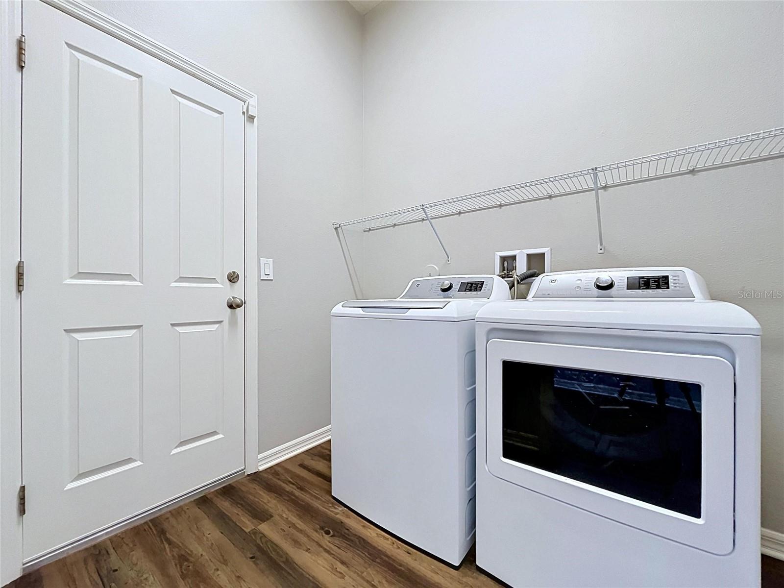 VILLAGES AT AVALON PH 2B EAST - Residential