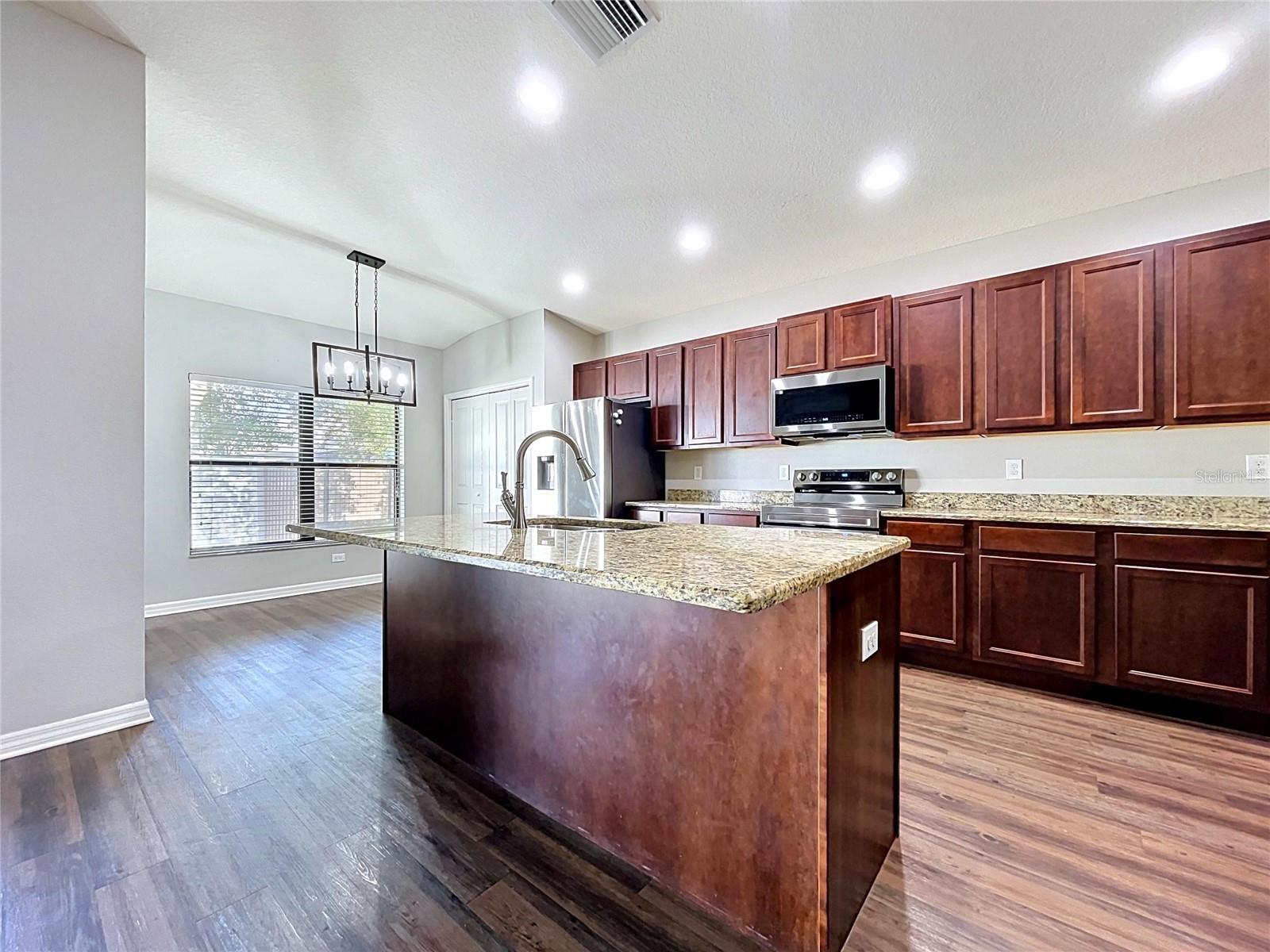 VILLAGES AT AVALON PH 2B EAST - Residential
