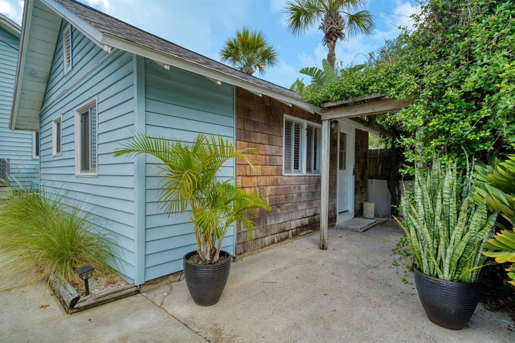 INDIAN ROCKS BEACH - Residential