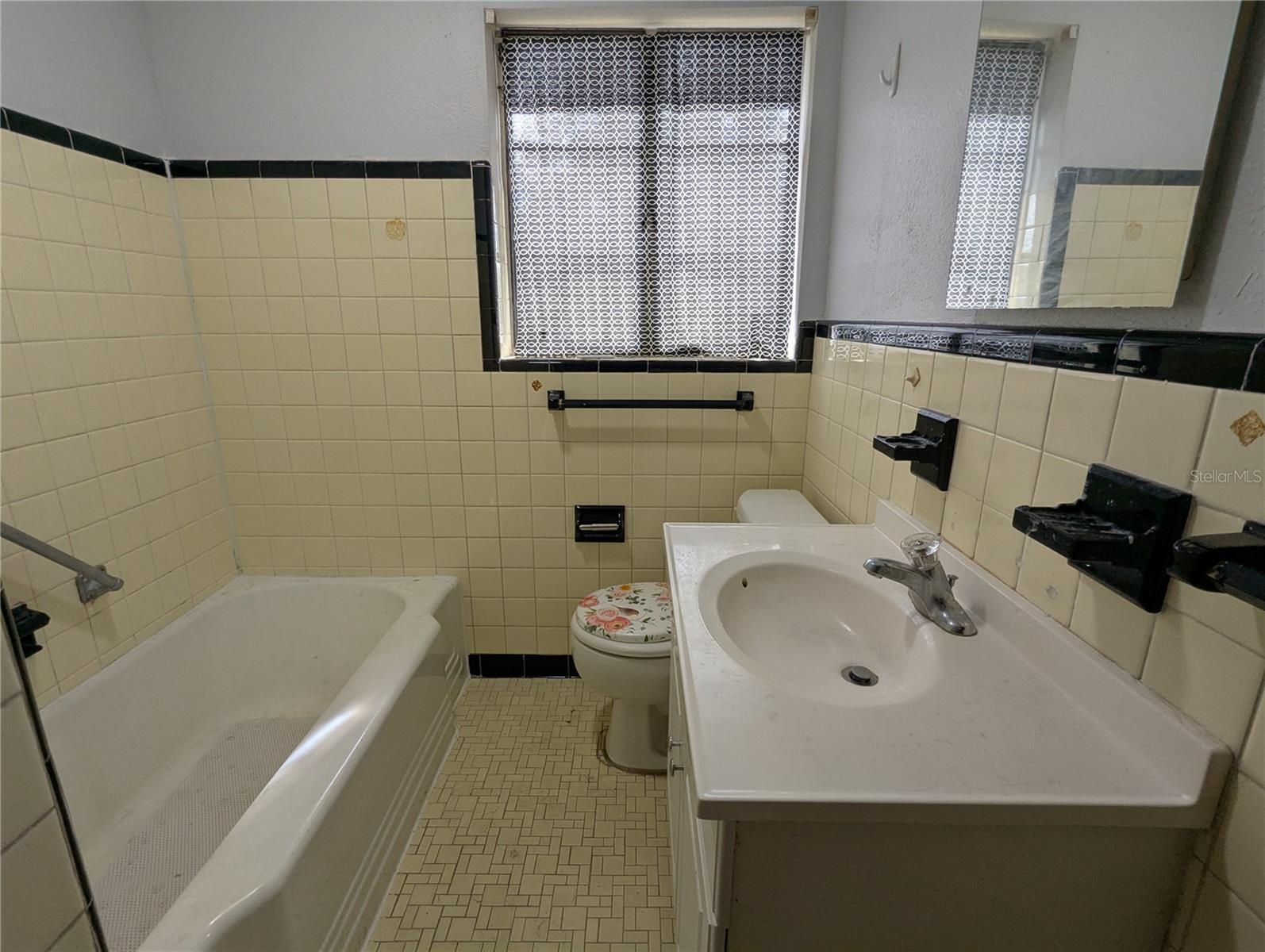 HILLDALE - Residential