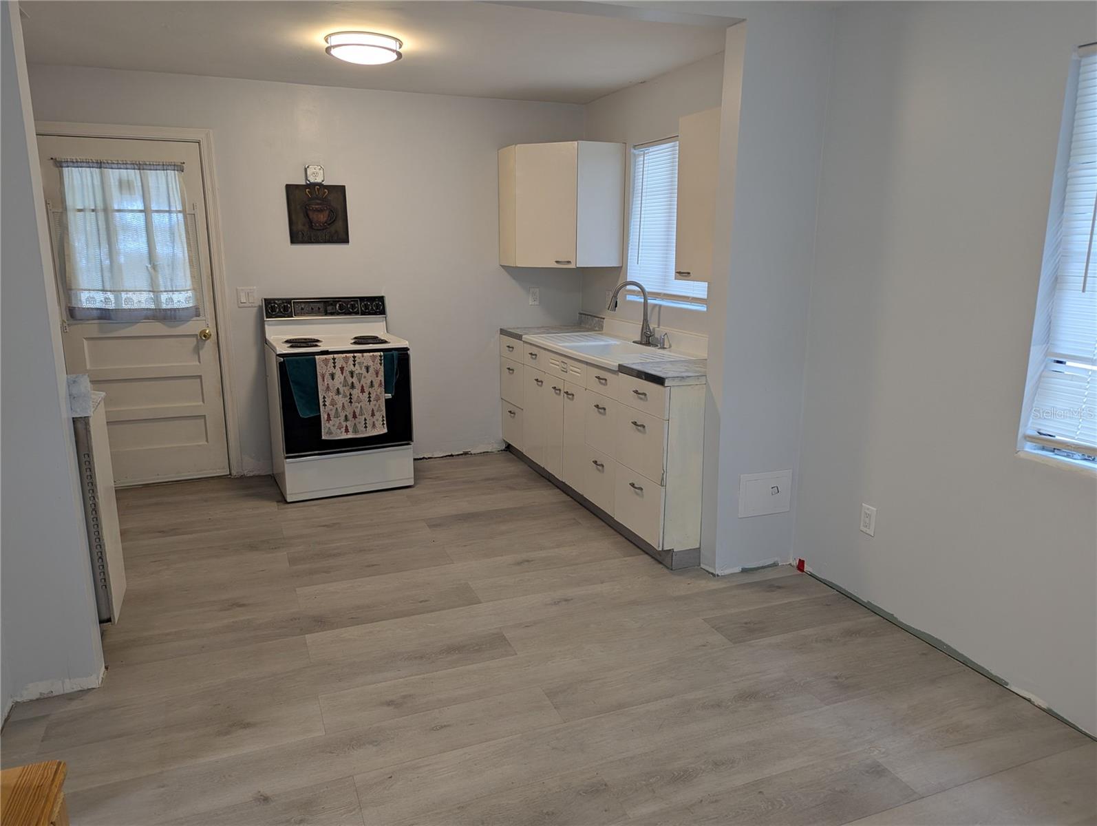 HILLDALE - Residential