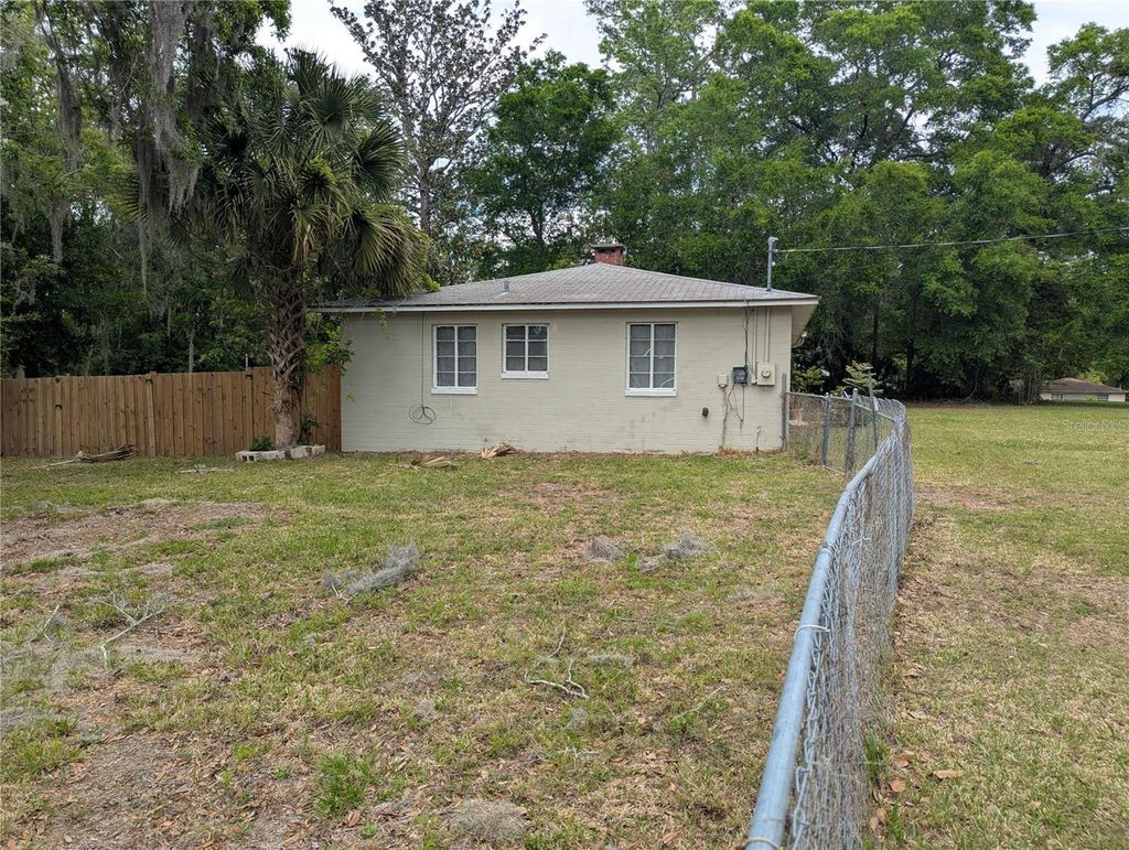 Photo of 1535 NE 8th Street, Ocala, FL 34470 (MLS # OM721860)