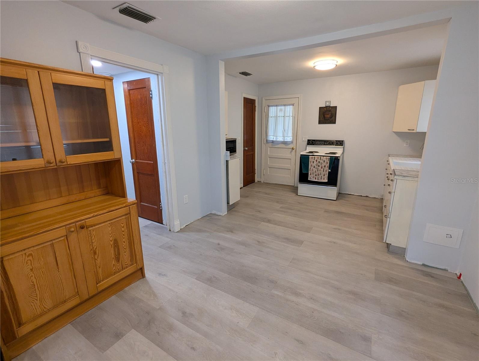 HILLDALE - Residential