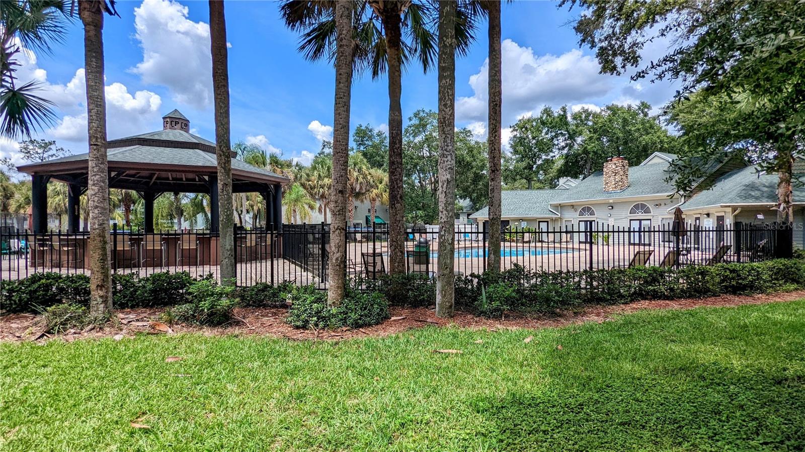 CENTRAL PARK METROWEST CONDO - Residential Lease