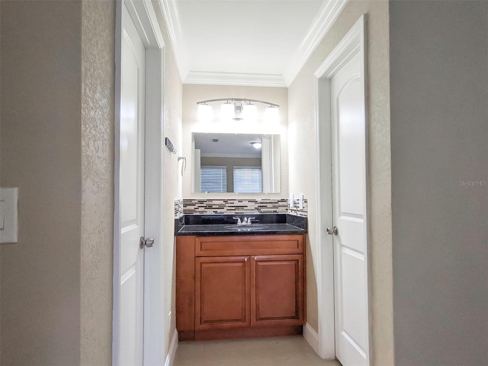 CENTRAL PARK METROWEST CONDO - Residential Lease