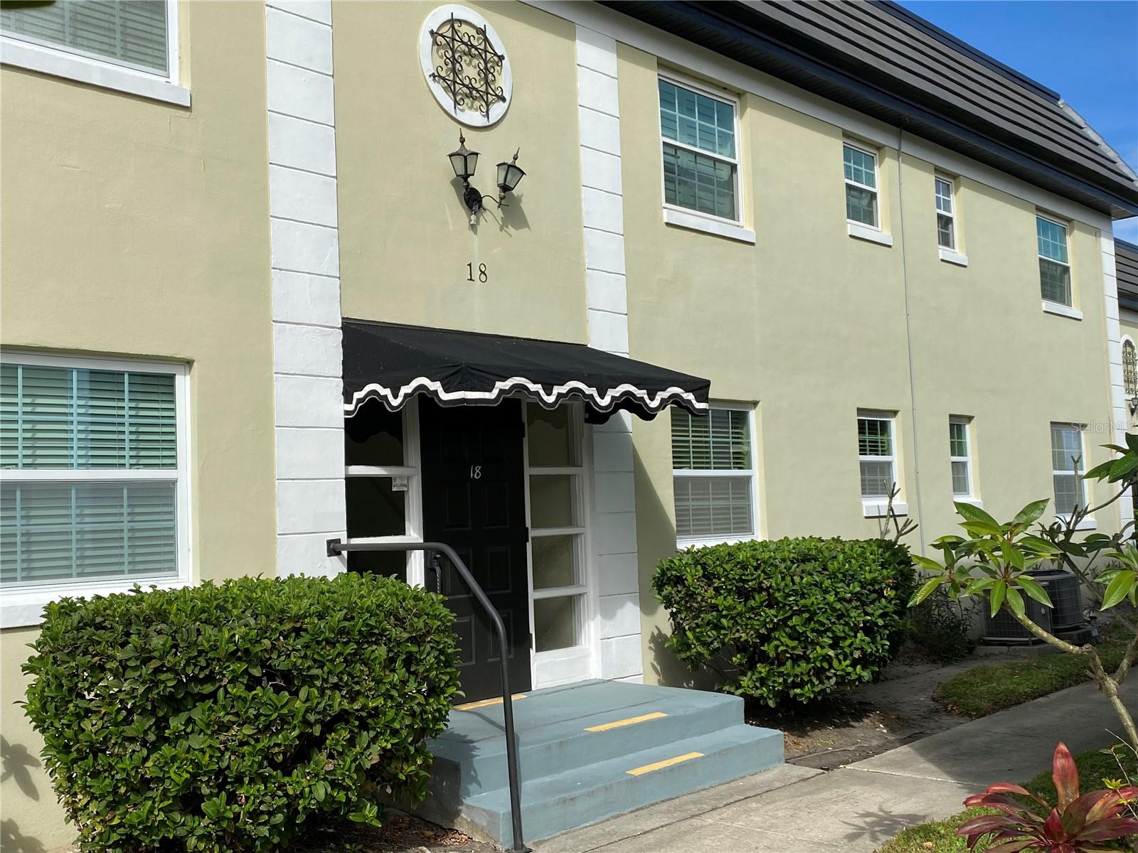 CHATEAUX DU LAC - Residential