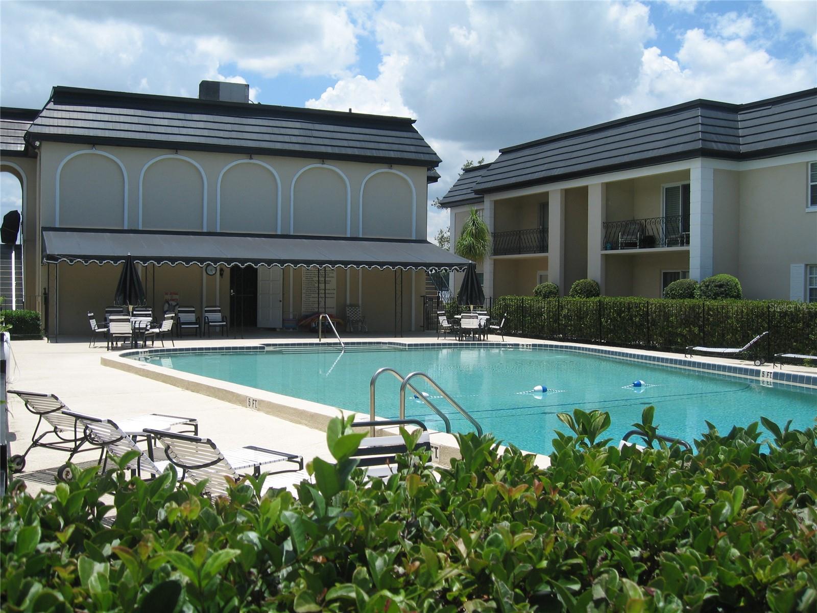 CHATEAUX DU LAC - Residential