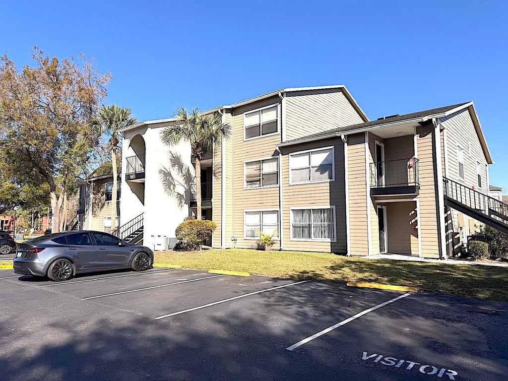Photo of 4724 Walden Circle #1532, Orlando, FL 32811 (MLS # O6379649)
