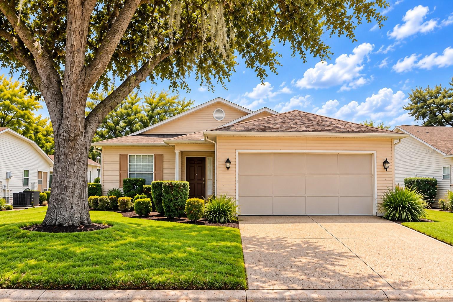 752 OLD OAKS LANE