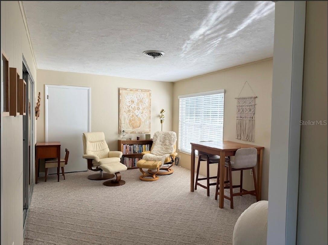 BUCKELEW PARK 02 - Residential Lease