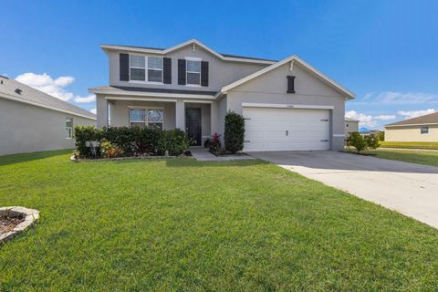 A home in BRADENTON