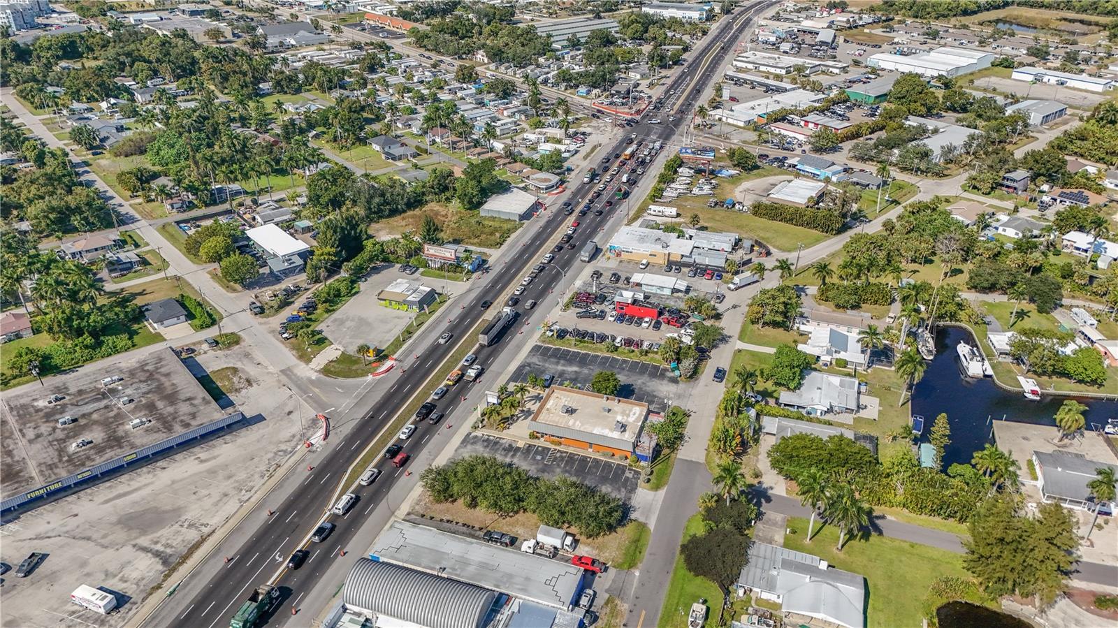 HARBOR ESTATES - Commercial Sale