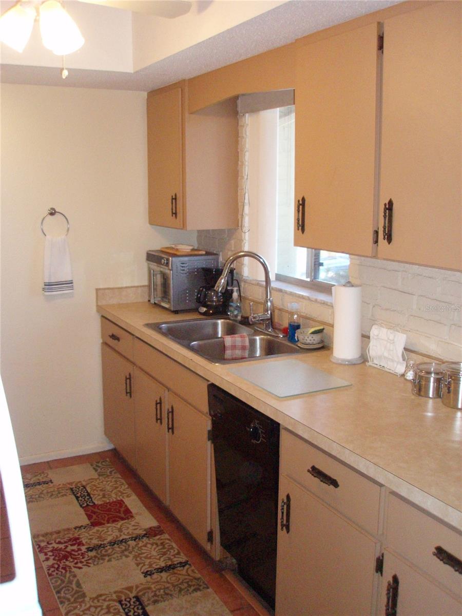 1942 SETTLEMENT ROAD 25