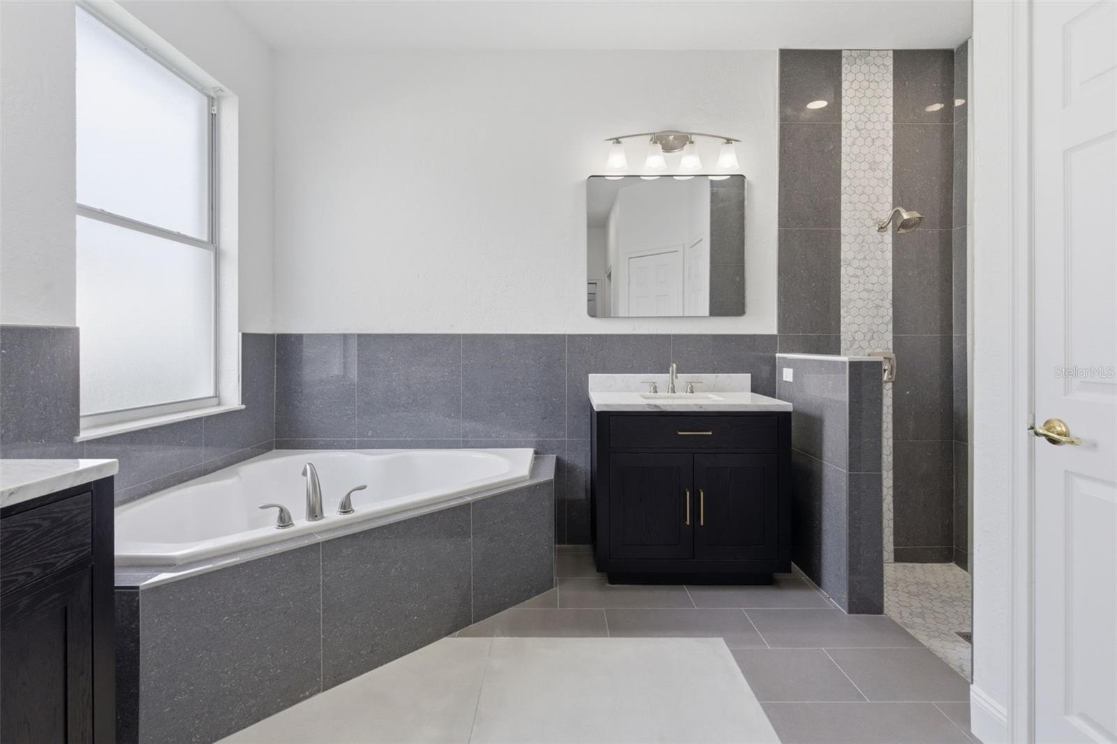 CAMBRIDGE CROSSING PH 01A 45/21 - Residential