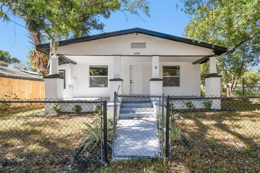 Photo of 3206 N 29th Street, Tampa, FL 33605 (MLS # O6357763)
