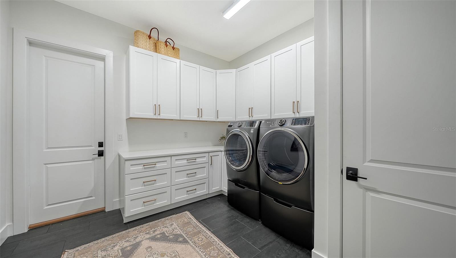 ARTISTRY PH 3B - Residential