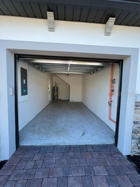 TOWNS AT LAKE MONROE COMMONS - Residential Lease