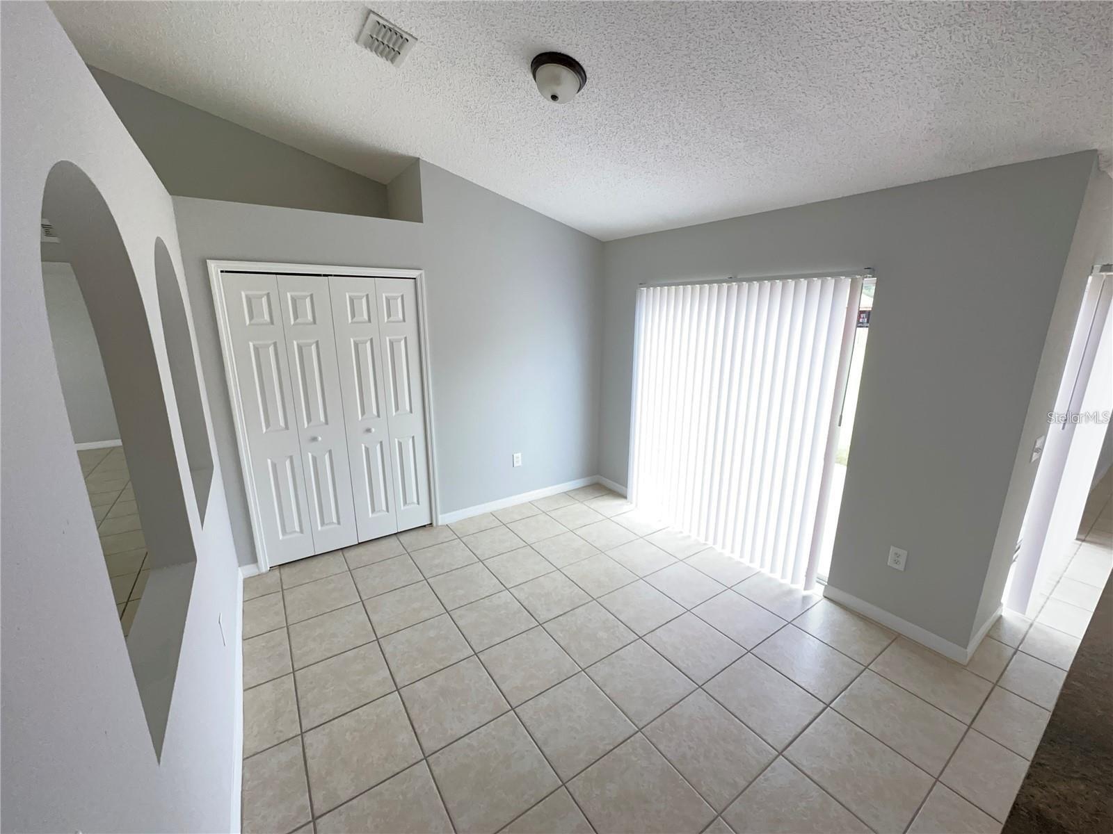 POINCIANA NBRHD 05 NORTH VILLAGE 03 - Residential Lease