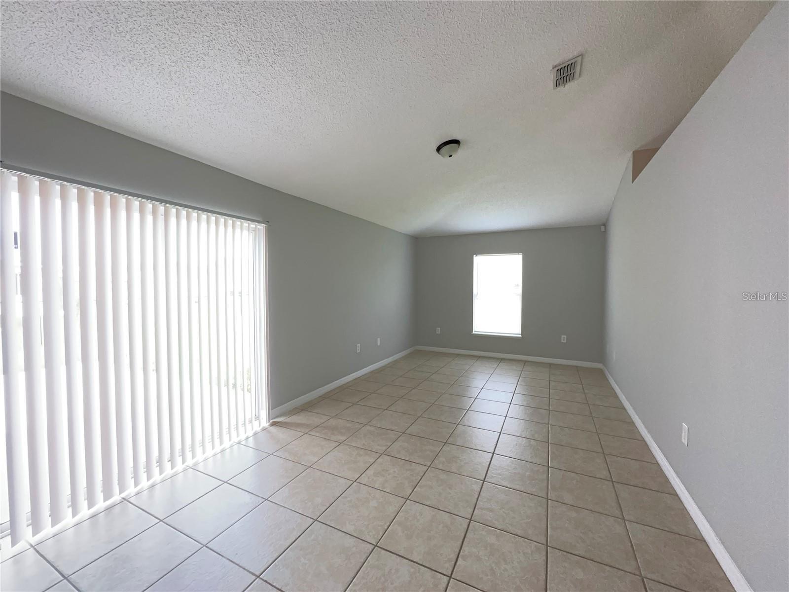 POINCIANA NBRHD 05 NORTH VILLAGE 03 - Residential Lease