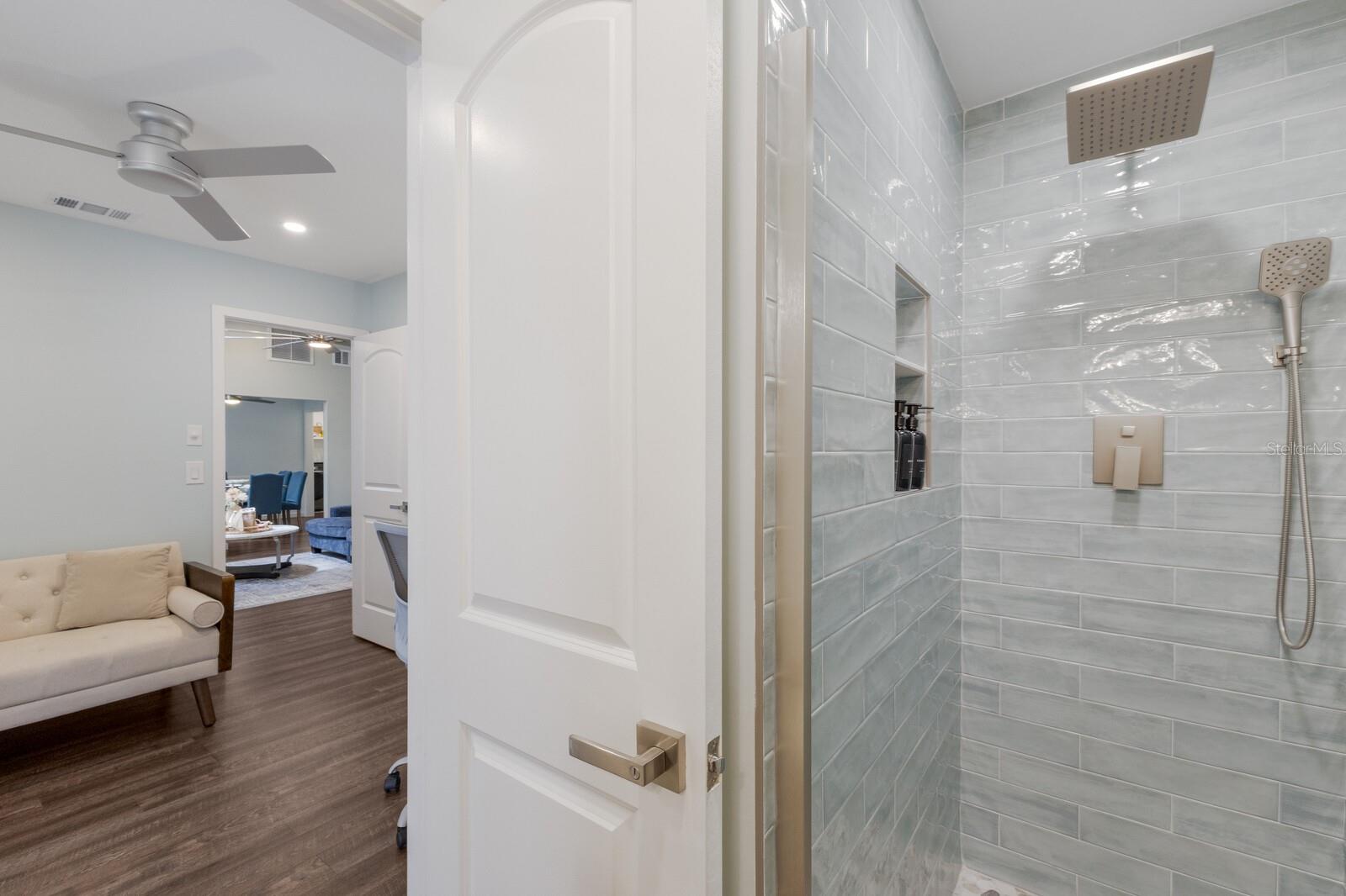 PALMA SOLA PINES II - Residential