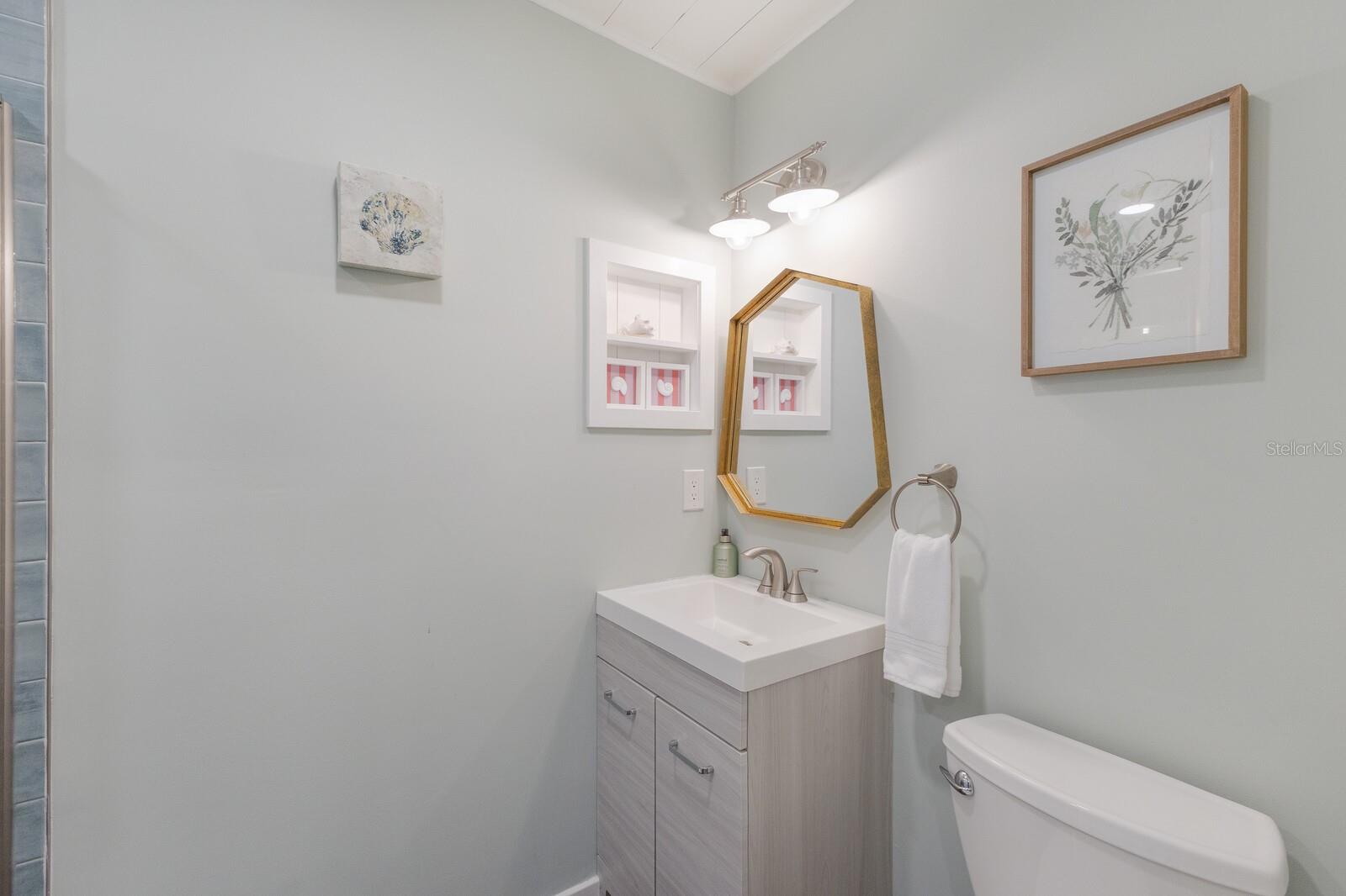 PALMA SOLA PINES II - Residential