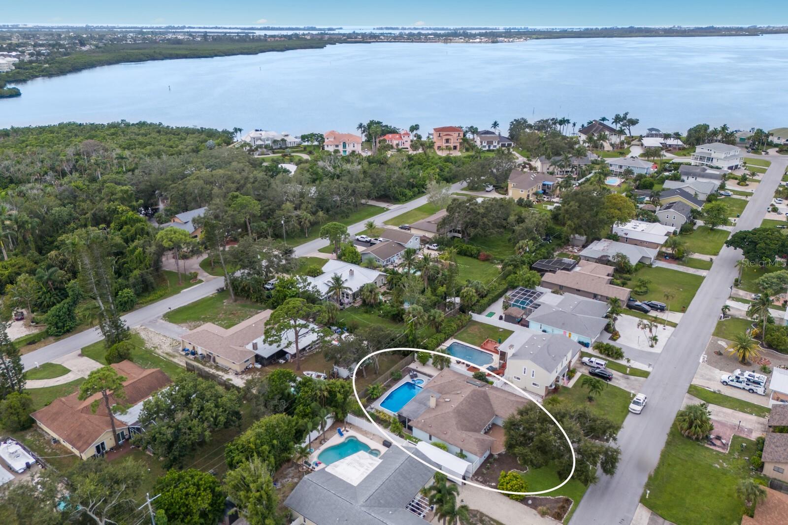 PALMA SOLA PINES II - Residential