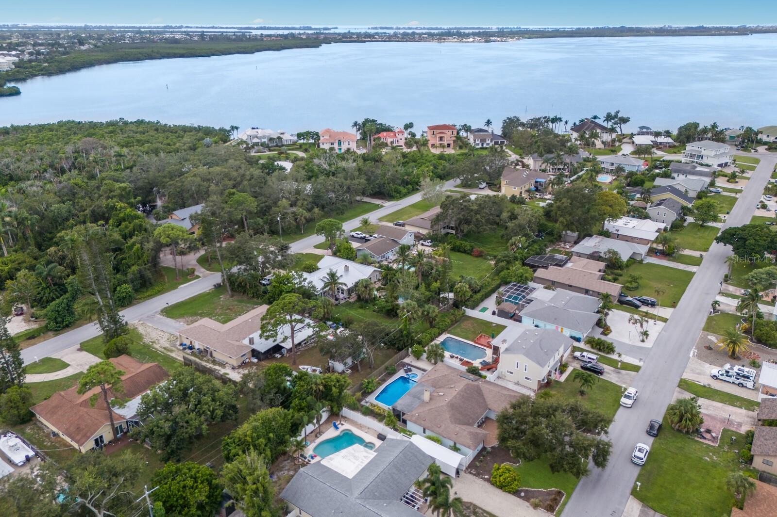 PALMA SOLA PINES II - Residential