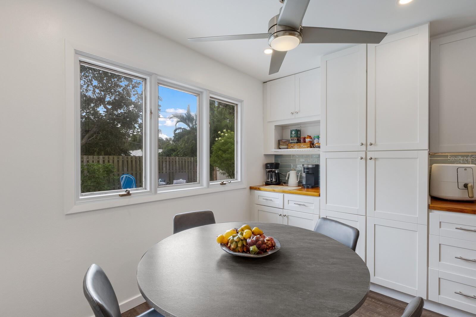 PALMA SOLA PINES II - Residential