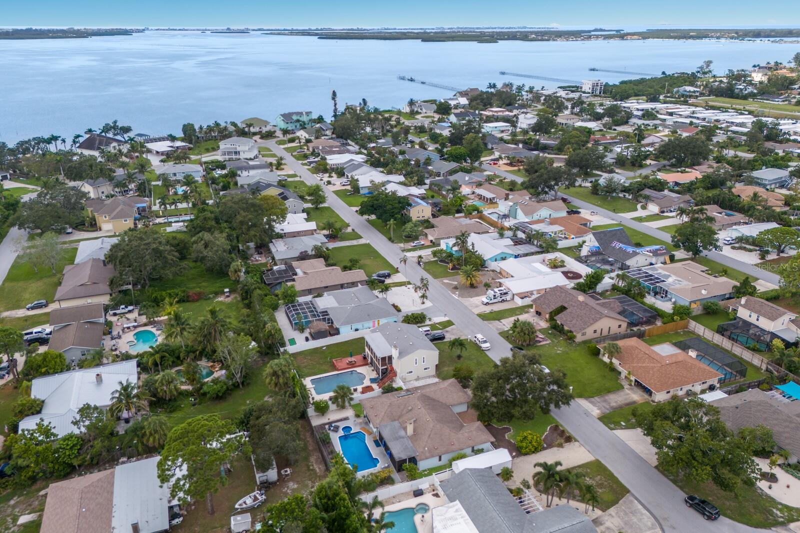 PALMA SOLA PINES II - Residential