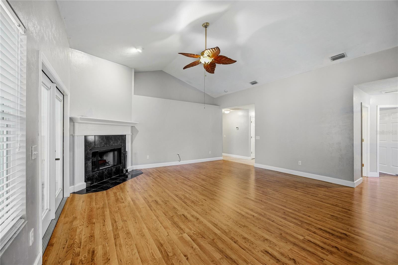 EDGEMOOR - Residential