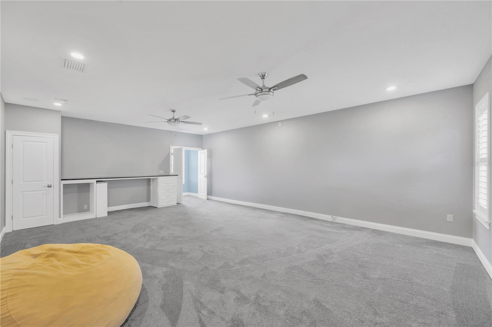 SADDLE RIDGE SUB - Residential
