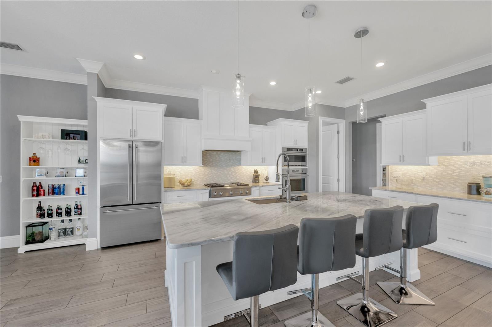 SADDLE RIDGE SUB - Residential