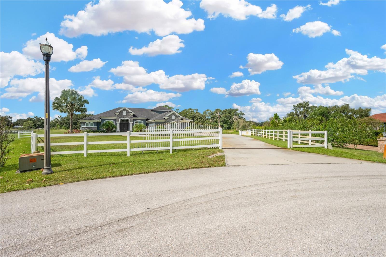 SADDLE RIDGE SUB - Residential