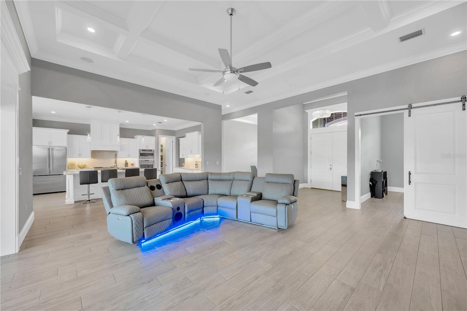 SADDLE RIDGE SUB - Residential