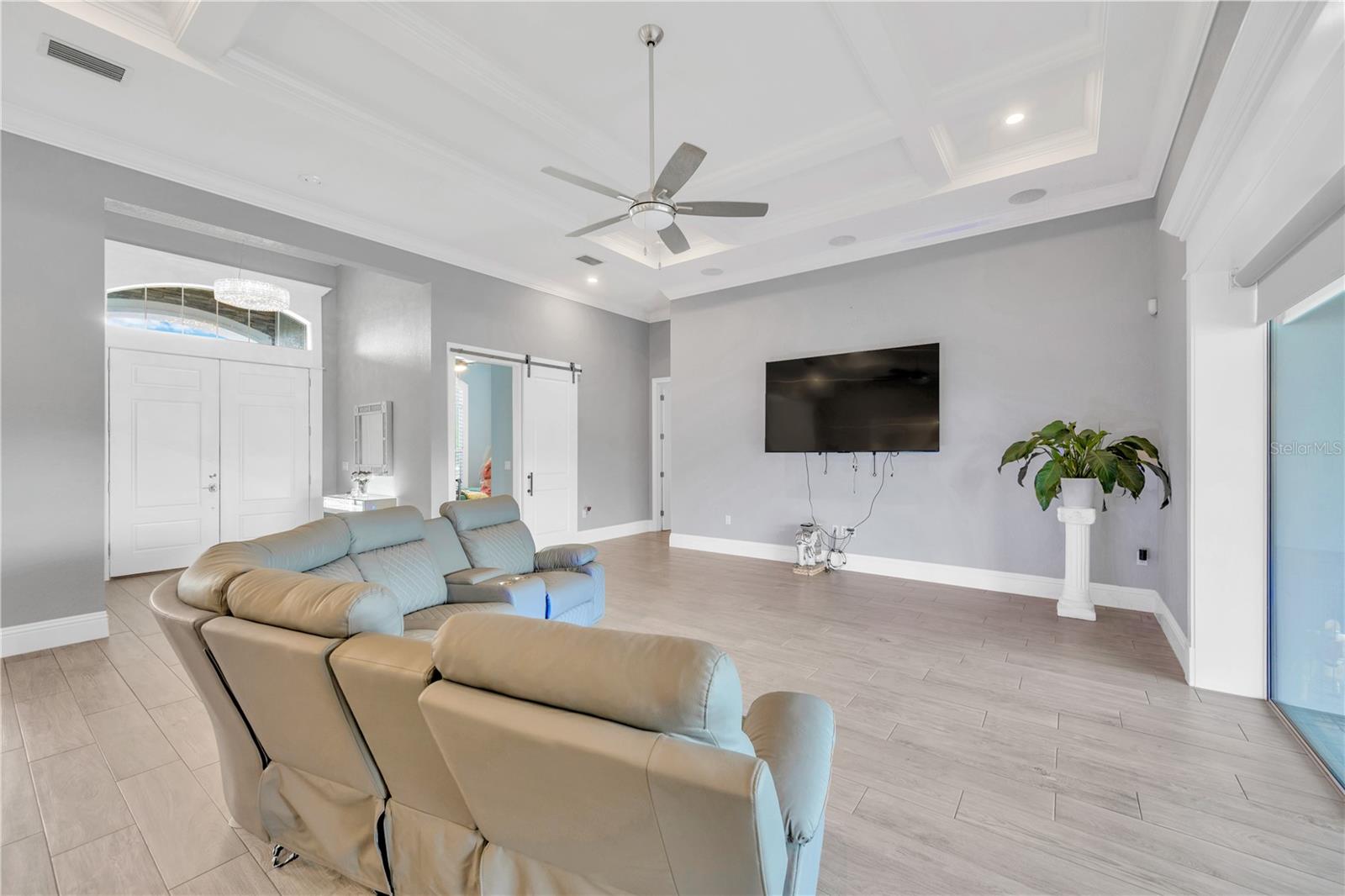 SADDLE RIDGE SUB - Residential