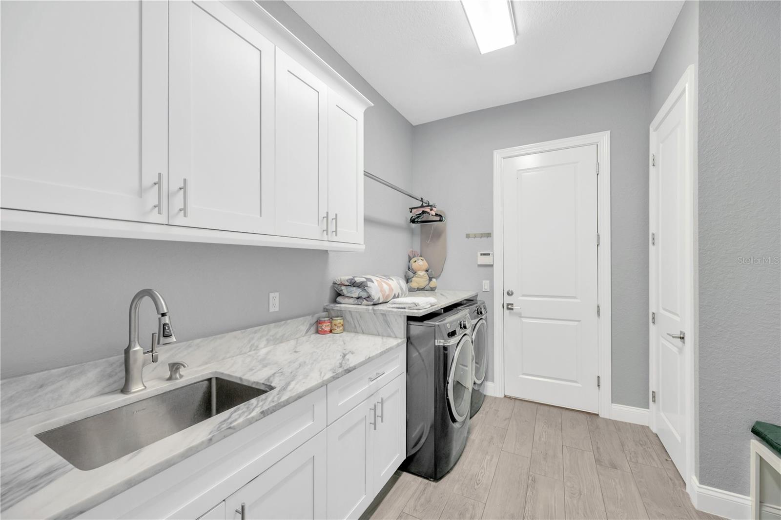 SADDLE RIDGE SUB - Residential