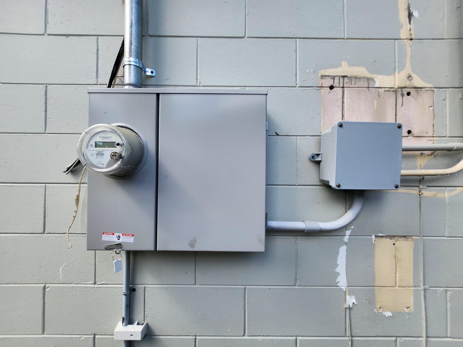 GOLDEN ISLE - Residential