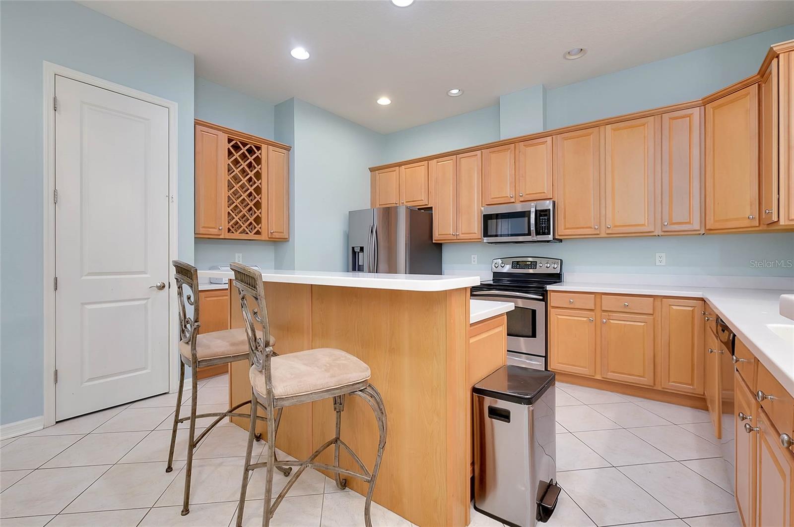 PALMA SOLA TRACE - Residential