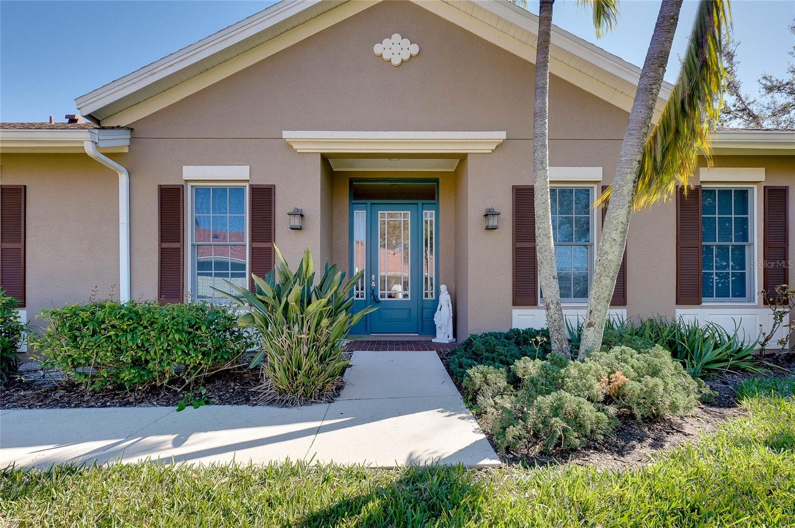 PALMA SOLA TRACE - Residential